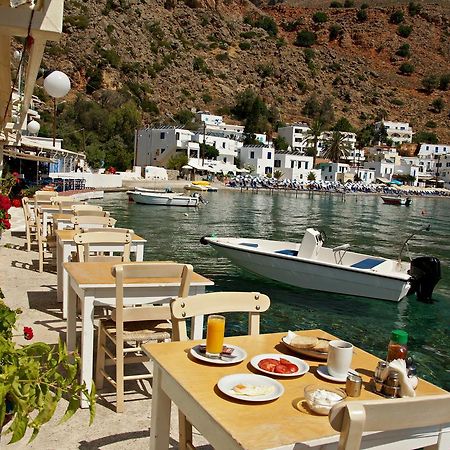 Madares Hotel Loutro Buitenkant foto