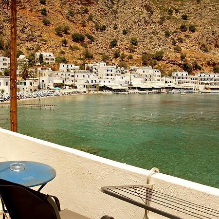 Madares Hotel Loutro Buitenkant foto