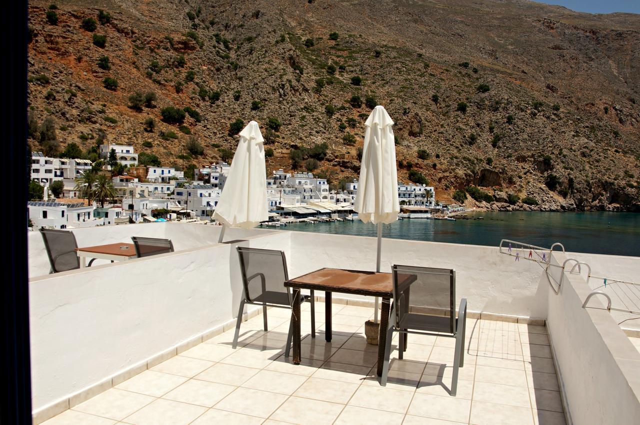 Madares Hotel Loutro Buitenkant foto