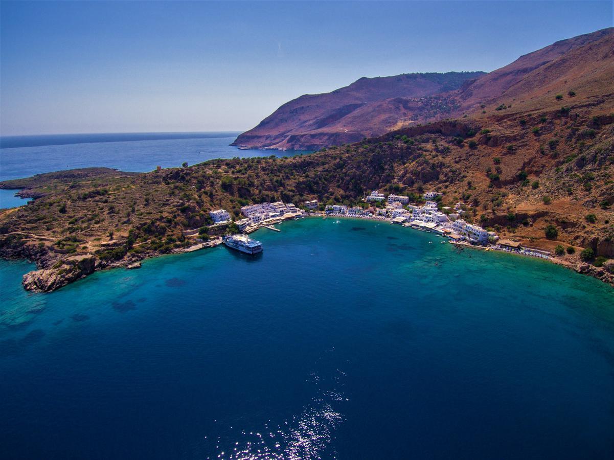 Madares Hotel Loutro Buitenkant foto